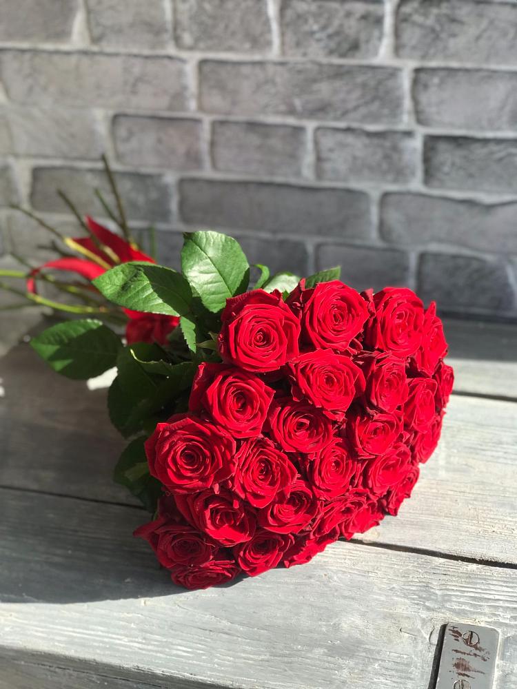Букет Красные розы Фридом в Андреевской Ростовской области