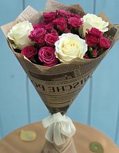 Букет цветов из:  Розы в Андреевской Ростовской области