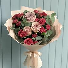 Букет цветов из:  Гвоздики и Розы в Андреевской Ростовской области